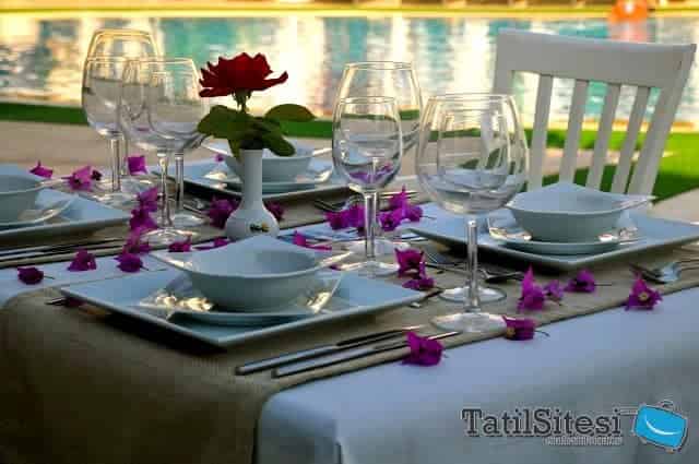 Club Cherry Hotel & Family Suites 